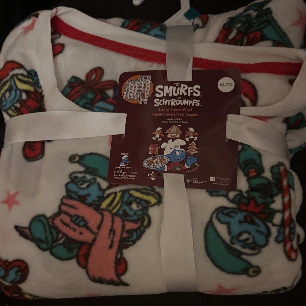 The Smurfs Women's Pajama Set - White and Blue